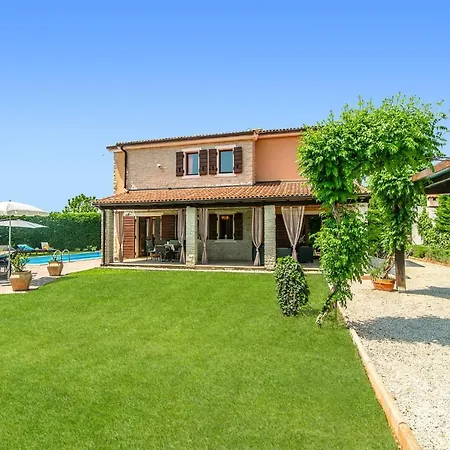 Villa Nicole Istria By